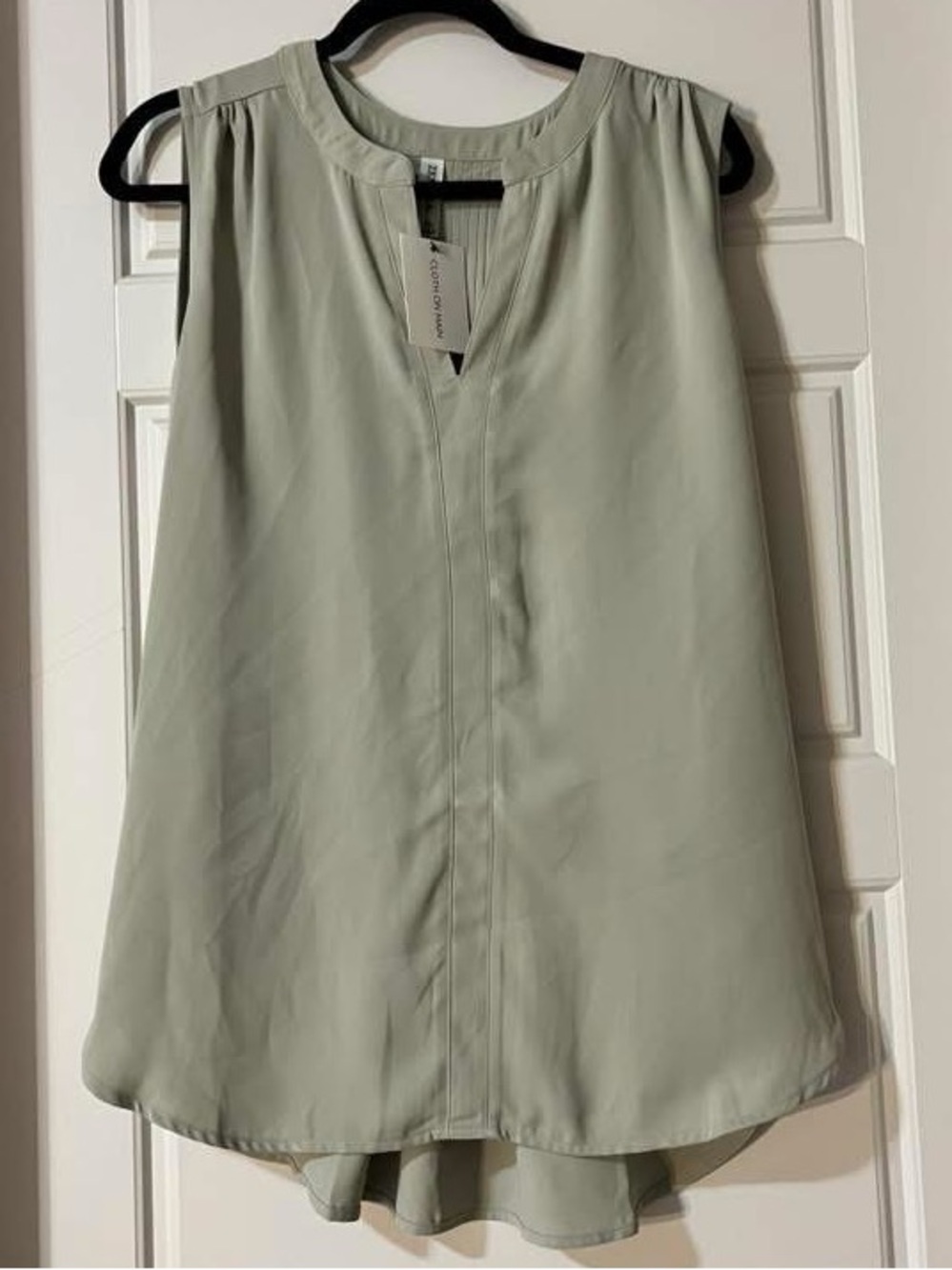 Women’s ZENANA top
